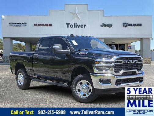 2025 RAM 2500 Tradesman Crew Cab 4x4 6'4' Box