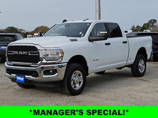 2024 RAM 2500 Big Horn Crew Cab 4x4 6'4' Box