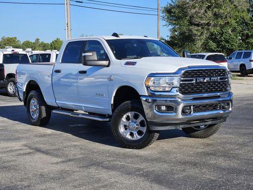2024 RAM 2500 Big Horn Crew Cab 4x4 6'4' Box