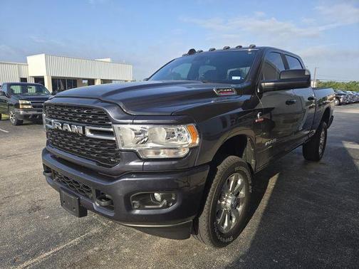 2022 RAM 2500 Lone Star Crew Cab 4x4 6'4' Box