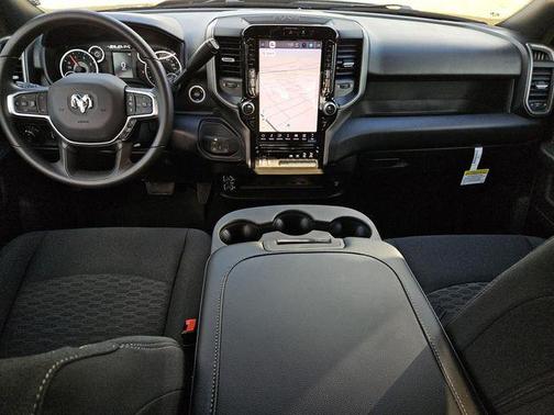 2026 RAM 3500 Tradesman Crew Cab 4x4 8' Box