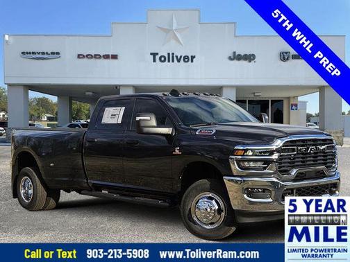 2026 RAM 3500 Tradesman Crew Cab 4x4 8' Box