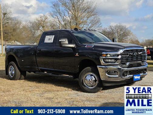 2026 RAM 3500 Tradesman Crew Cab 4x4 8' Box