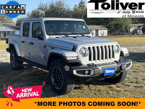 2023 Jeep Gladiator Overland