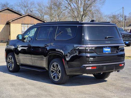 2026 Jeep Grand Wagoneer 4x4