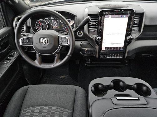 2026 RAM 2500 Black Express Crew Cab 4x4 6'4' Box