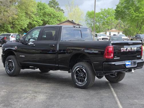 2025 RAM 2500 Laramie Crew Cab 4x4 6'4' Box