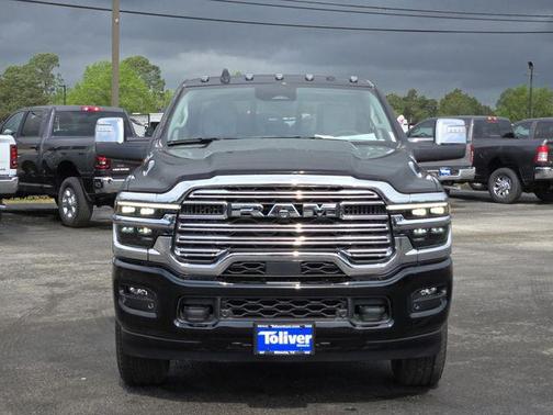 2025 RAM 2500 Laramie Crew Cab 4x4 6'4' Box