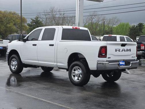 2025 RAM 2500 Tradesman Crew Cab 4x4 6'4' Box
