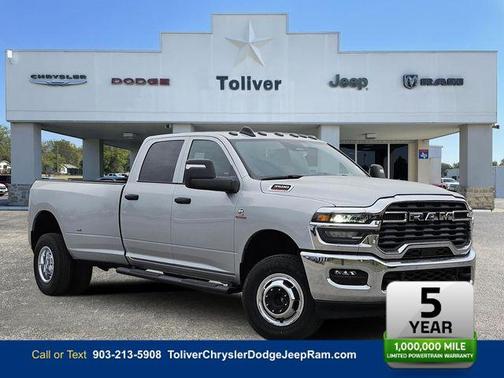 2026 RAM 3500 Tradesman Crew Cab 4x4 8' Box