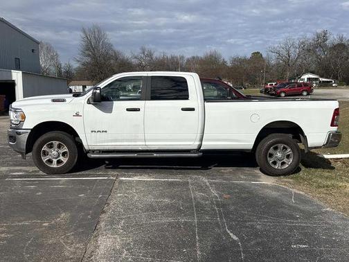 2024 RAM 2500 Big Horn Crew Cab 4x4 8' Box