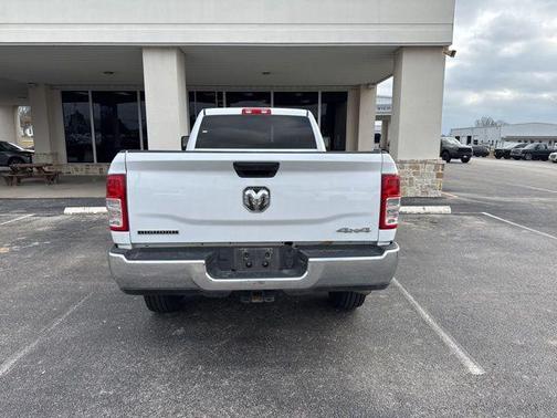 2024 RAM 2500 Big Horn Crew Cab 4x4 8' Box