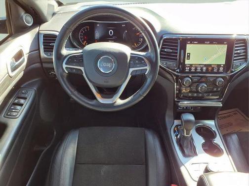 2022 Jeep Grand Cherokee Laredo