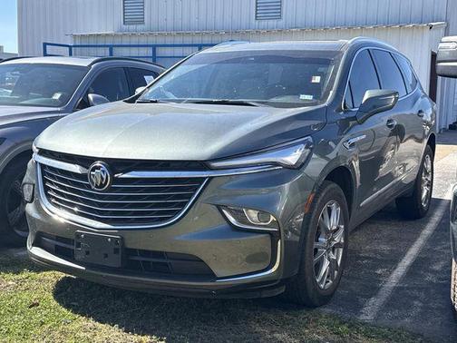 2023 Buick Enclave Essence FWD