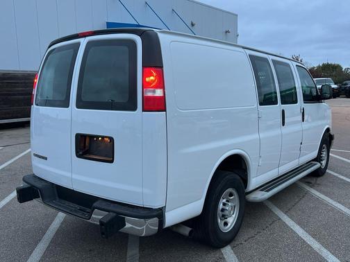2024 Chevrolet Express 2500 Work Van