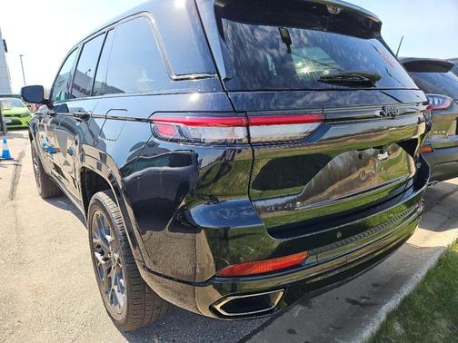 2024 Jeep Grand Cherokee Summit