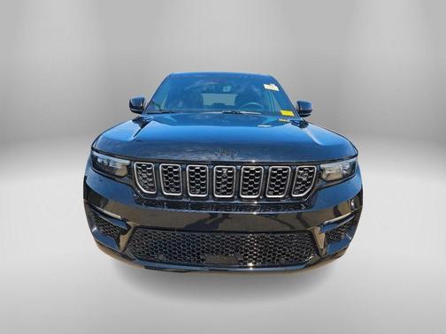 2024 Jeep Grand Cherokee Summit