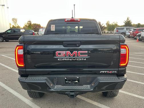 2023 GMC Canyon AT4X