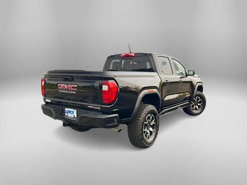 2023 GMC Canyon AT4X