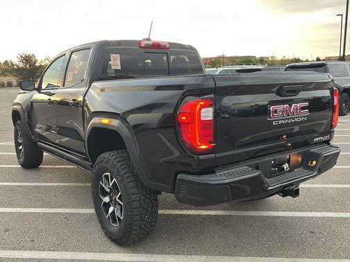 2023 GMC Canyon AT4X