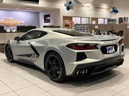 2021 Chevrolet Corvette Stingray w/2LT