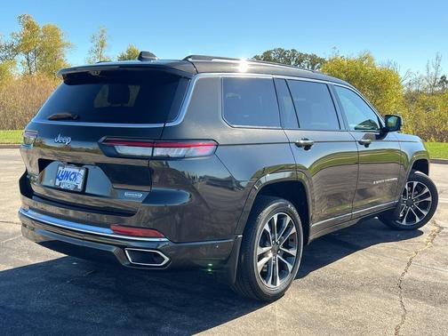 2022 Jeep Grand Cherokee L Overland