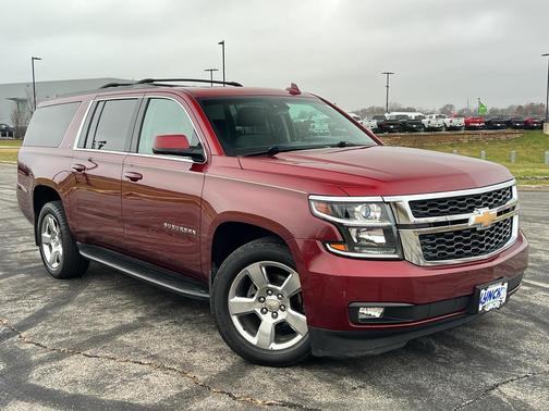 2017 Chevrolet Suburban LT