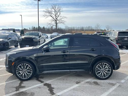 2024 Cadillac XT4 Sport