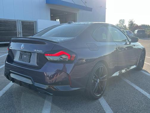 2023 BMW M240 i xDrive