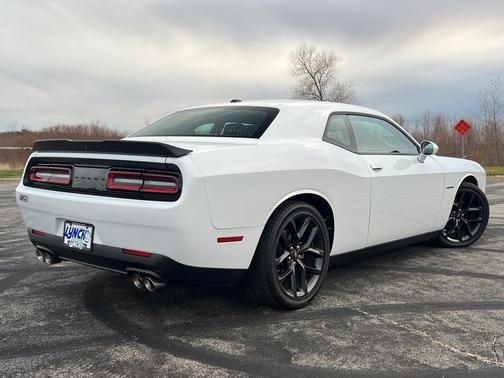 2022 Dodge Challenger R/T
