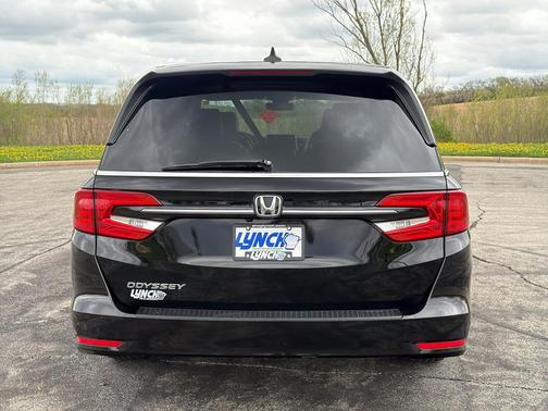 Crystal Black Pearl 2023 Honda Odyssey EX-L