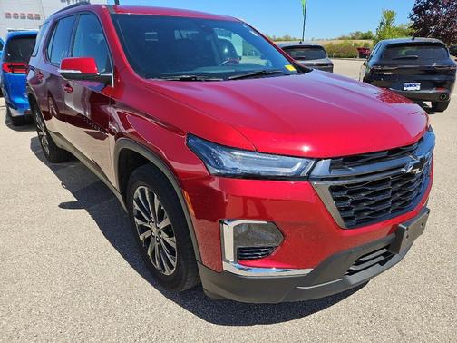 Radiant Red 2023 Chevrolet Traverse RS