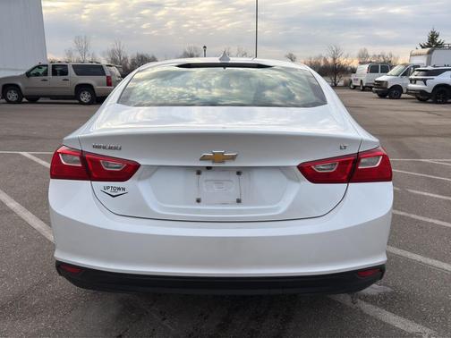2016 Chevrolet Malibu 1LT