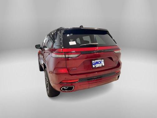 2025 Jeep Grand Cherokee Summit