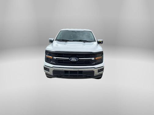 Oxford White 2024 Ford F-150 XLT