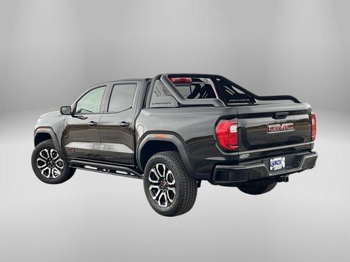 2025 GMC Canyon AT4