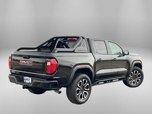 2025 GMC Canyon AT4