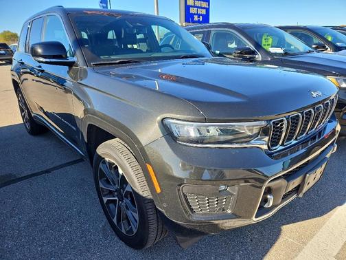 2023 Jeep Grand Cherokee Overland