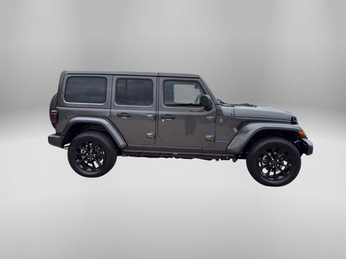 Granite Crystal Clearcoat Metallic 2025 Jeep Wrangler 4xe Sahara