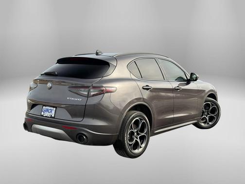 2024 Alfa Romeo Stelvio Ti