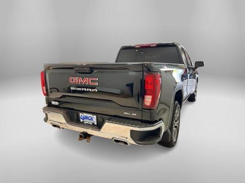 2023 GMC Sierra 1500 SLE