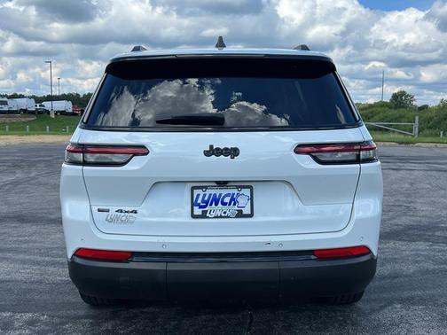 2023 Jeep Grand Cherokee L Laredo