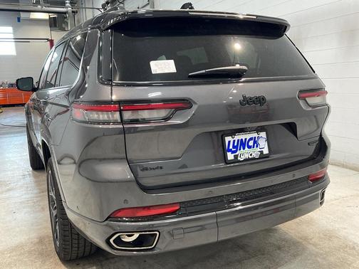 2025 Jeep Grand Cherokee L Summit