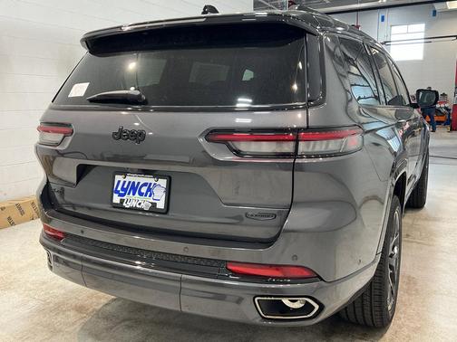2025 Jeep Grand Cherokee L Summit