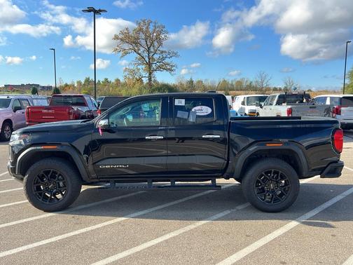 2024 GMC Canyon Denali