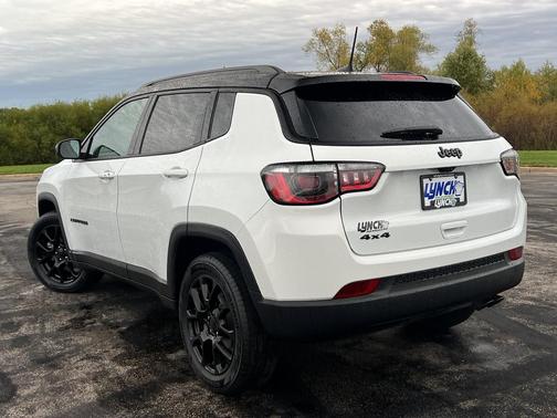 2022 Jeep Compass Altitude