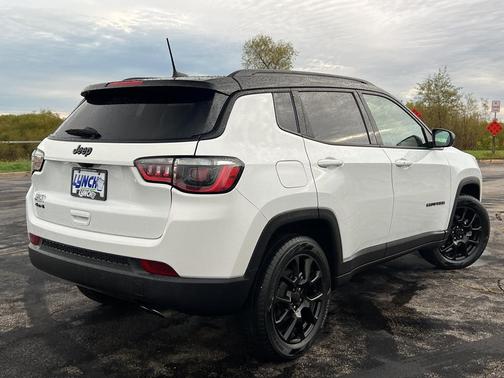 2022 Jeep Compass Altitude