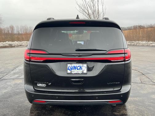 2023 Chrysler Pacifica Limited