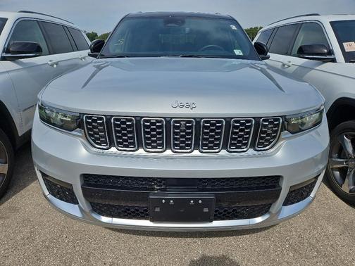 2022 Jeep Grand Cherokee L Summit
