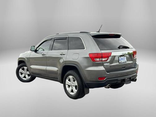 Mineral Gray Clearcoat Metallic 2011 Jeep Grand Cherokee Laredo